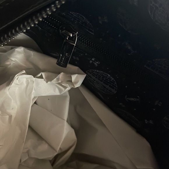 Loungefly - Picture 2 of 5